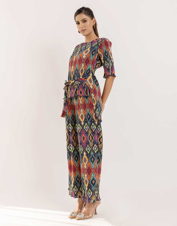 Maya pleated co-ord set in print, set of two pcs