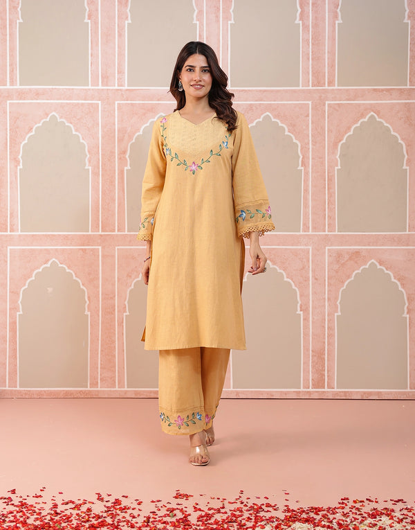 NAZAKAT BEIGE HAND BRUSH PAINT KURTA SET