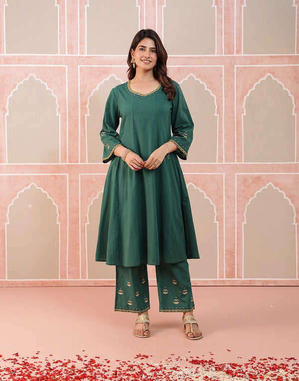 GULBAHAR PURPLE FLORAL EMBROIDERED KURTA SET