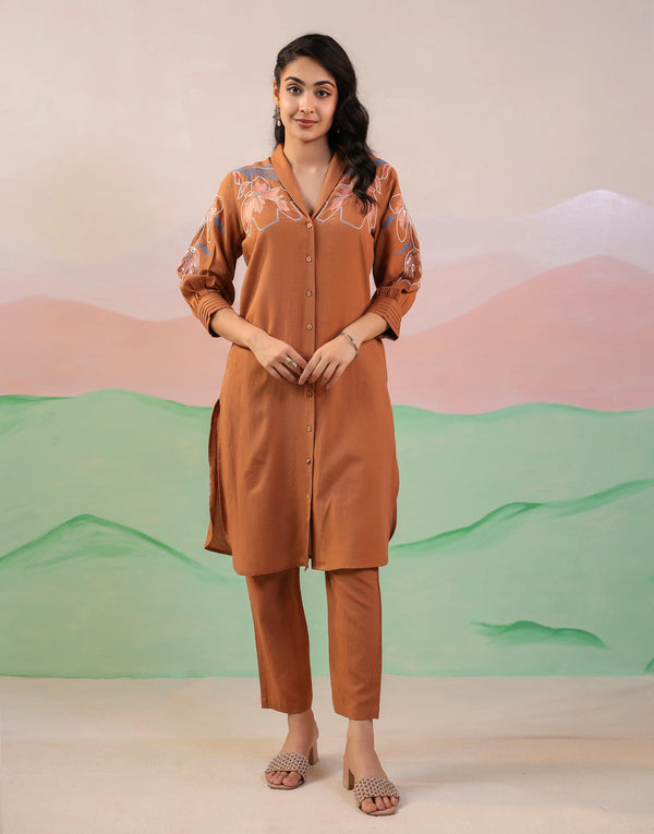 AVERY BROWN  EMBROIDERY CO-ORD SET