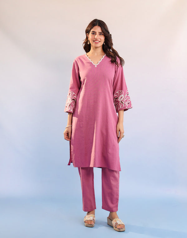 ISHANI PINK EMBROIDERED KURTA SET
