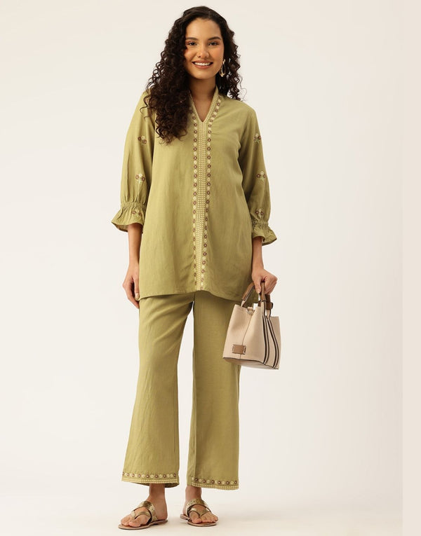 JULIYA GREEN EMBROIDERED CO-ORD SET