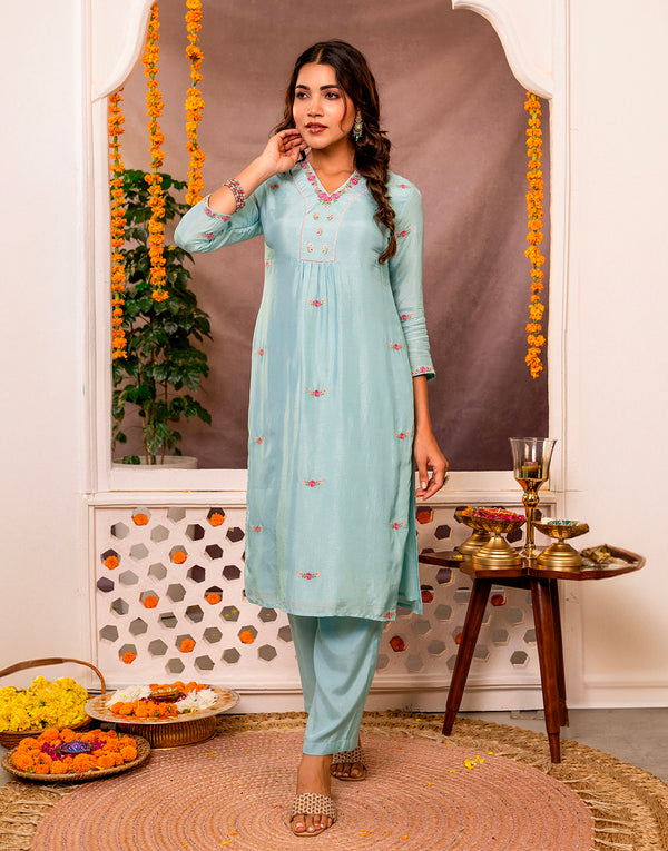 KASHVI BLUE EMBROIDERED KURTA SET