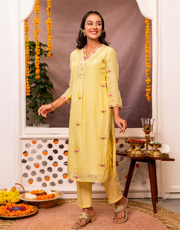 KASHVI YELLOW EMBROIDERED KURTA SET