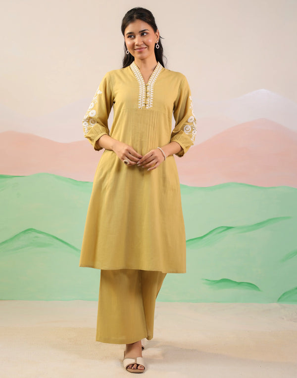 MARYAM GREEN EMBROIDERED KURTA PANT SET