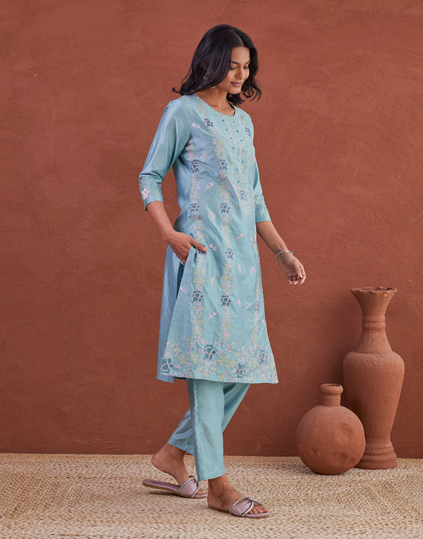 FIZAAS BLUE EMBROIDERED KURTA PANT SET