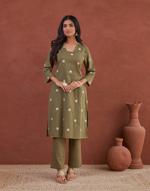 ATISHA GREEN EMBROIDERED KURTA SET