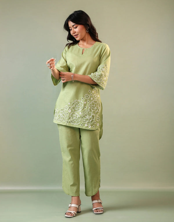 NUTTY GREEN EMBROIDERED CO-ORD SET