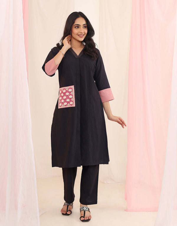 RIVAYA BLACK EMBROIDERED KURTA SET