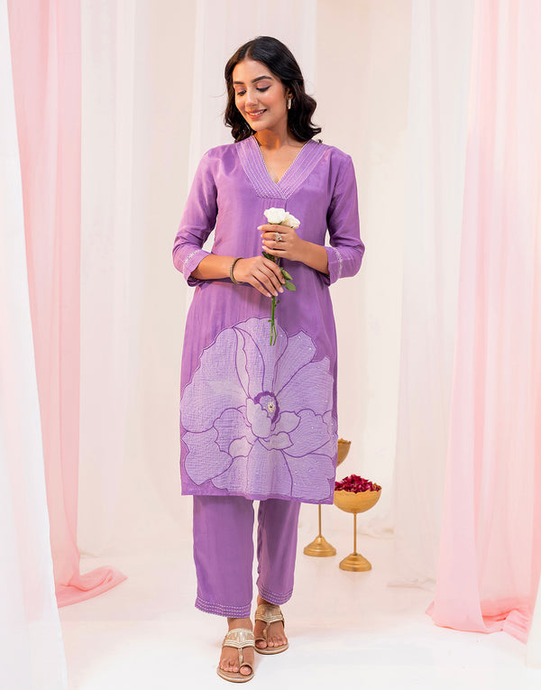 SUVARNA PURPLE FLOWER APPLIQUE EMBROIDERED KURTA SET